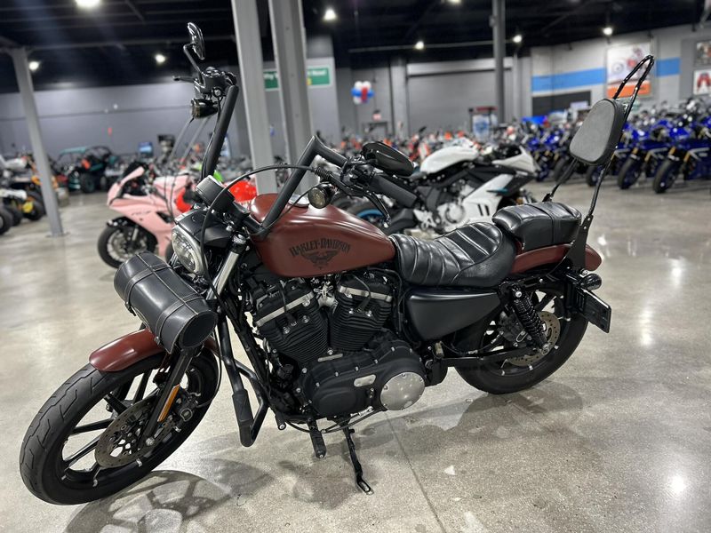 Used 2017 Harley-Davidson SPORTSTER IRON 883 Image 7