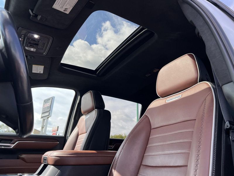 2024 Gmc Sierra HD Denali Ultimate photo 43