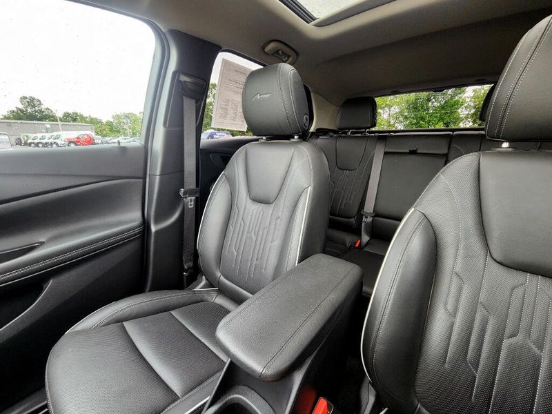 Used 2025 Buick Encore GX Avenir