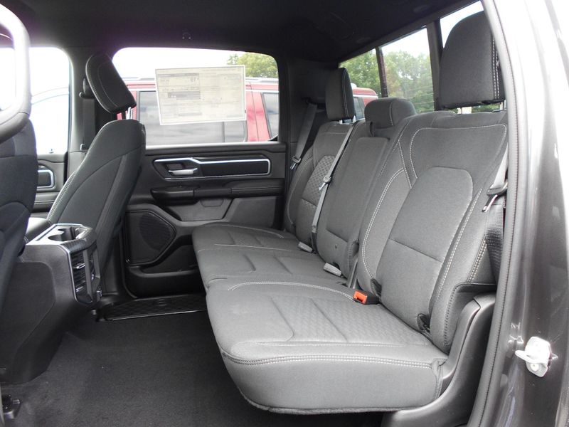 2025 RAM 1500 Big Horn Crew Cab 4x4 5