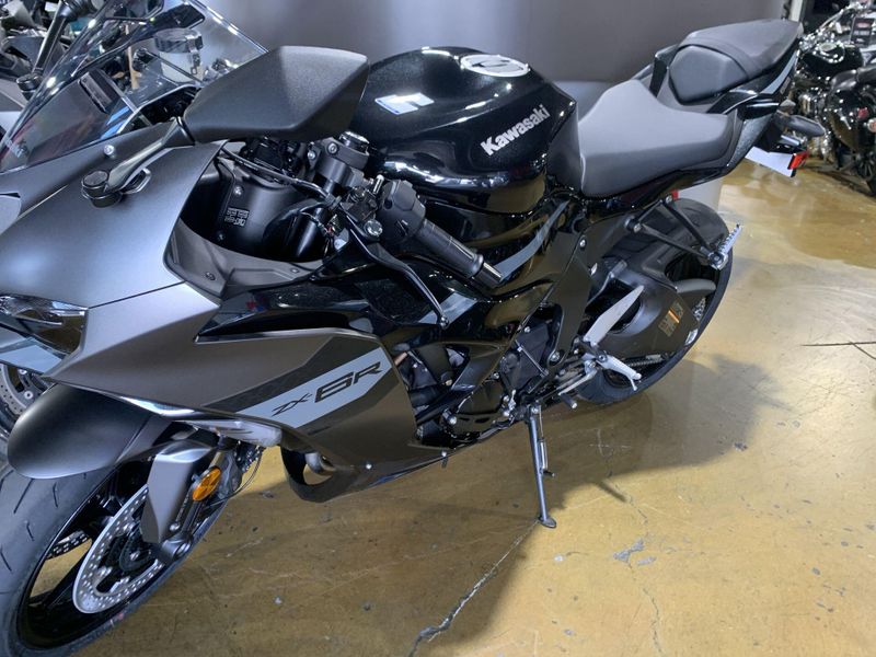 New 2026 Kawasaki NINJA ZX-6R ABS Image 28