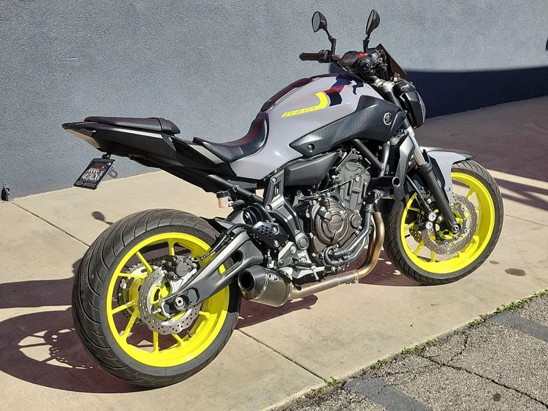 Used 2016 Yamaha FZ 07 Image 12