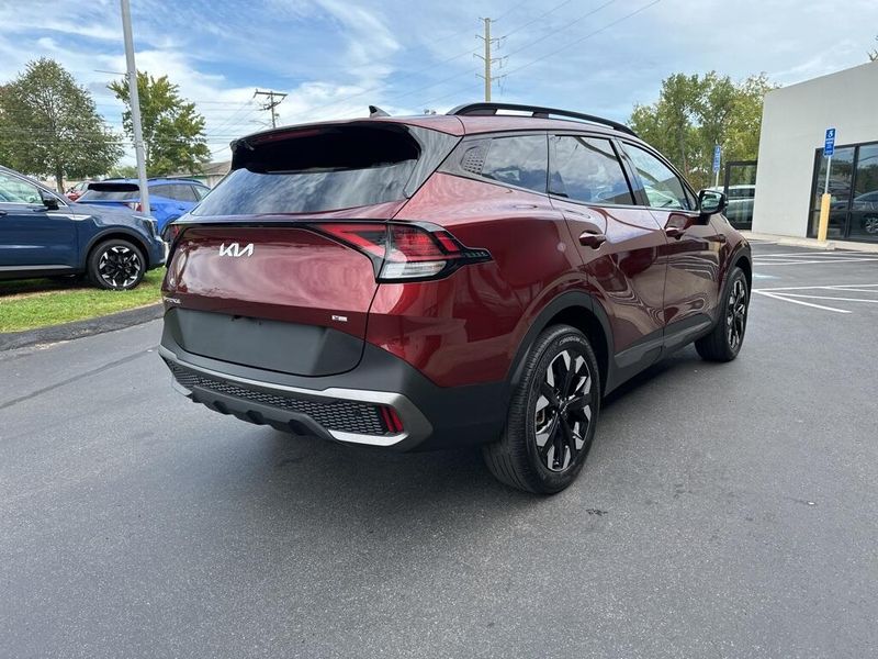 2023 Kia Sportage X-Line photo 4