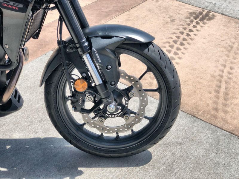 New 2026 Honda CB300R ABS Image 19