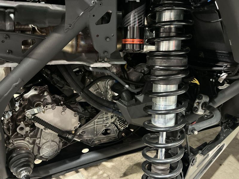 New 2025 Can-Am MAVERICK X3 X RS TURBO RR SMART-SHOX Image 15