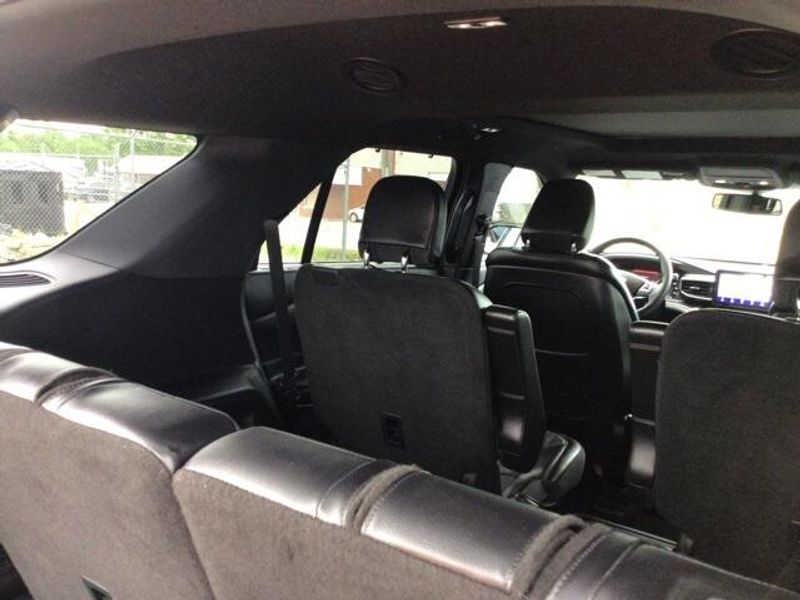2020 Ford Explorer LimitedImage 22