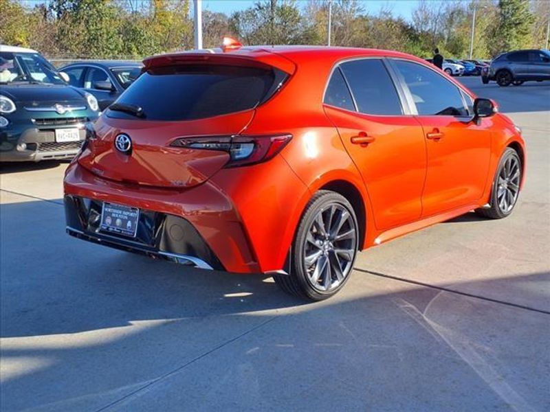 2023 Toyota Corolla Hatchback XSEImage 2