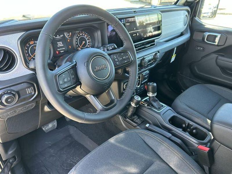New 2026 Jeep Wrangler 4-door WillysImage 15
