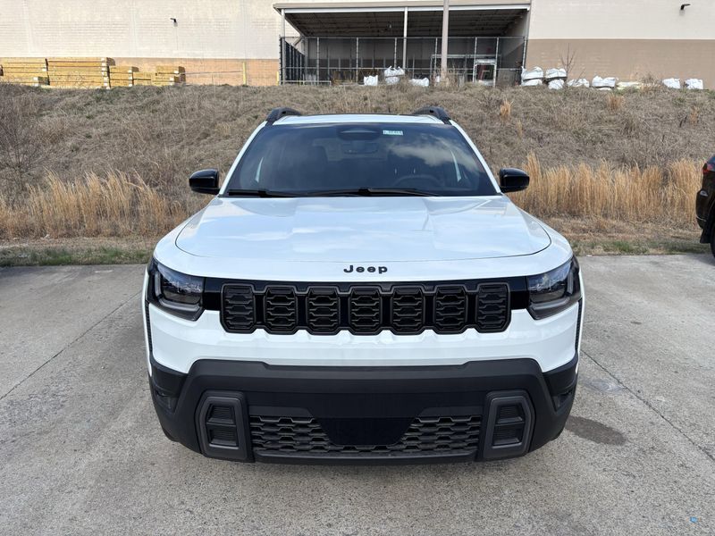 New 2026 Jeep Cherokee Limited 4x4Image 2