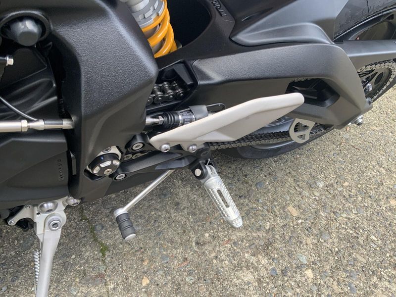 2026 Triumph STREET TRIPLE 765RS