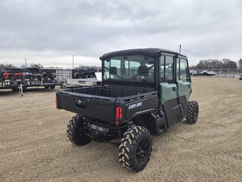 New 2026 Can-Am DEFENDER MAX DPS CAB HD10 