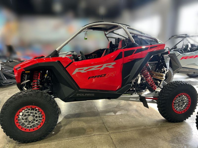 New 2026 Polaris RZR PRO R ULTIMATE Image 27