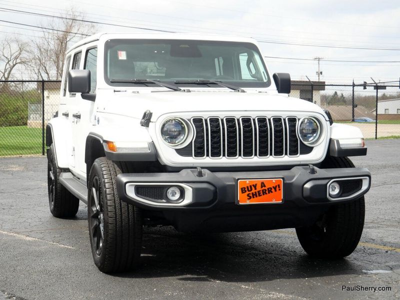 Used 2025 Jeep Wrangler 4xE Sahara
