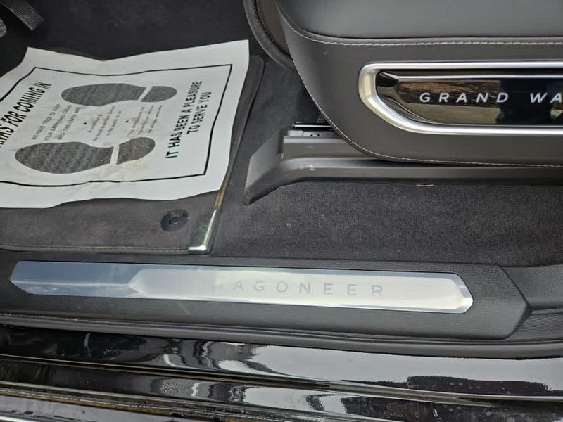 2023 Grand Wagoneer Obsidian 4X4 in a Diamond Black Crystal Pearl Coat exterior color and Global Blackinterior. Dave Warren Chrysler Dodge Jeep Ram (716) 708-1207 davewarrenchryslerdodgejeepram.com 