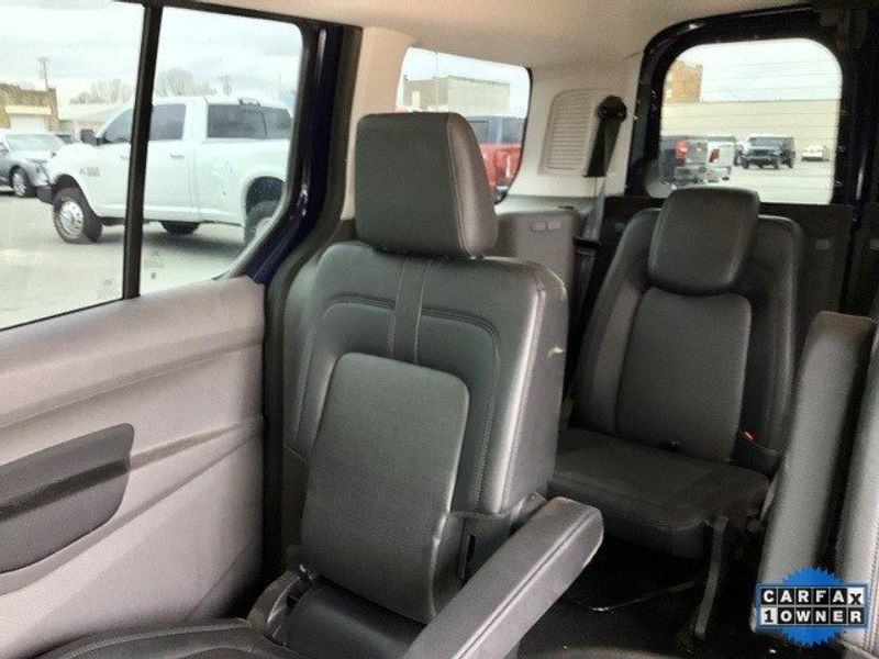 2022 Ford Transit Connect XLImage 12
