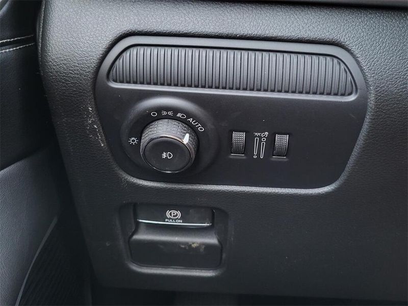 2025 Jeep Wagoneer Carbide 4x4Image 11