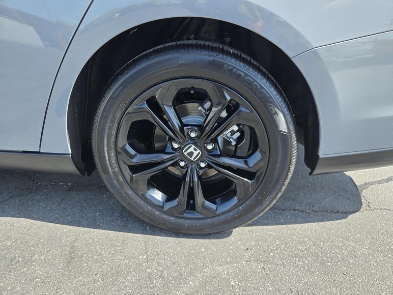 Used 2025 Honda Accord Sedan SE CVT