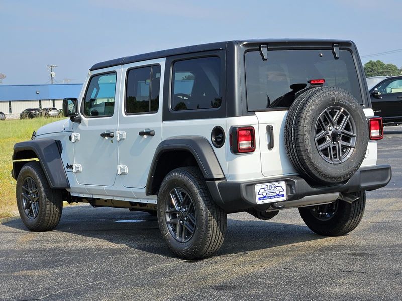 2024 Jeep Wrangler Unlimited 4-door Sport Rhd 4x4Image 6