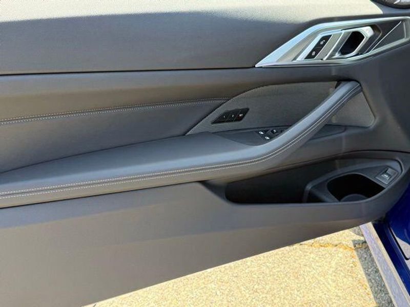 Used 2026 BMW 4 Series M440iImage 17