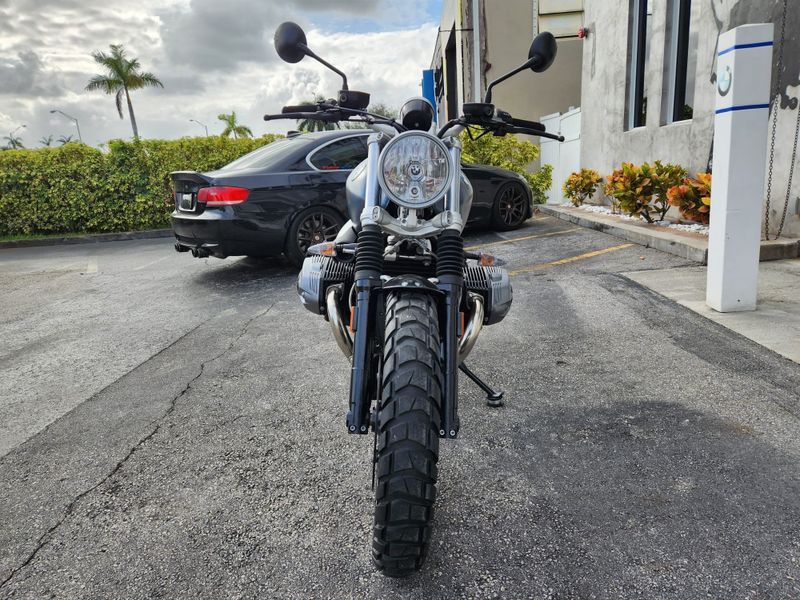 2019 BMW R nineT Scrambler  in a GREY exterior color. BMW Motorcycles of Miami 786-845-0052 motorcyclesofmiami.com 