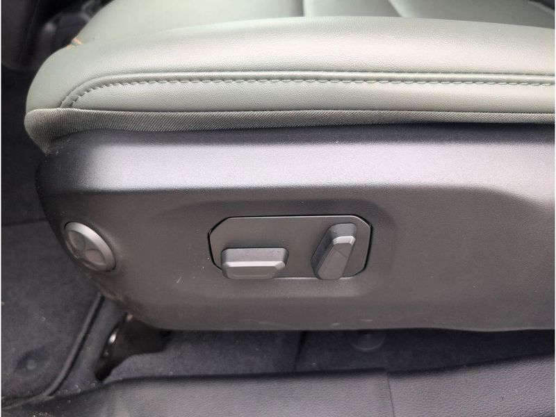 New 2025 Jeep Gladiator Mojave 4x4Image 12