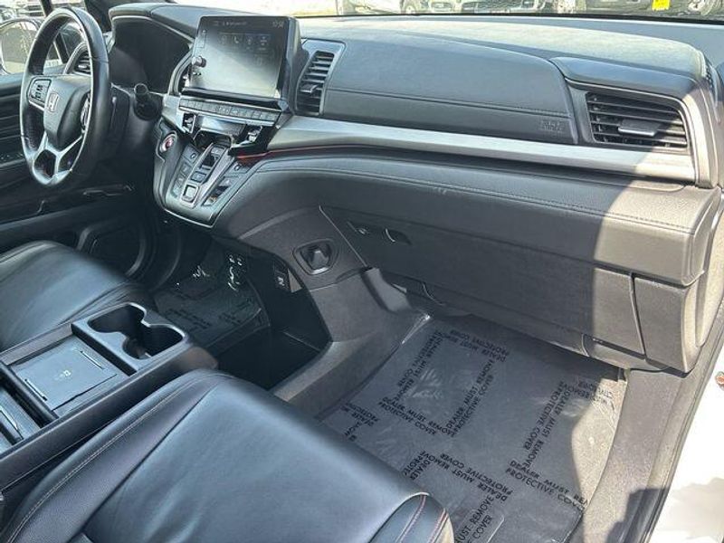 Used 2025 Honda Odyssey Sport-LImage 13