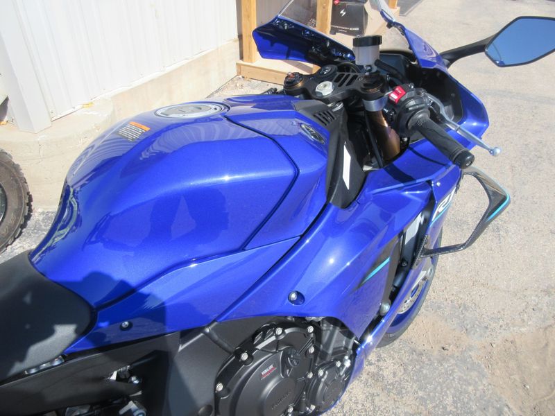 NEW 2026 YAMAHA YZF-R1 Image 14