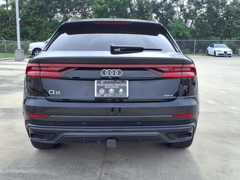 2021 Audi Q8 55 PrestigeImage 13