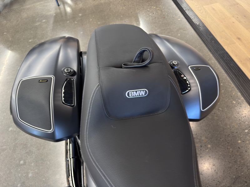 2025 BMW R 18 B - MINERAL GREY METALLIC MATTE