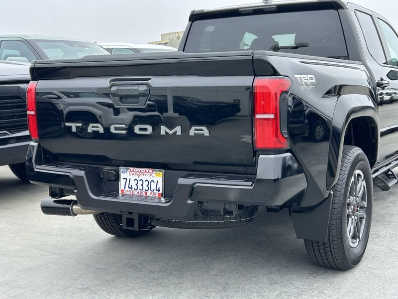 Used 2024 Toyota Tacoma TRD SportImage 4