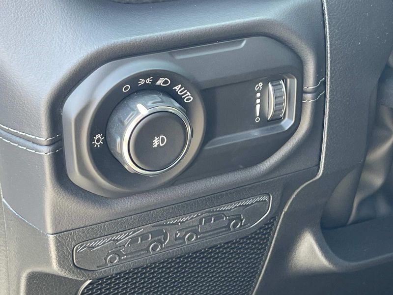 New 2026 Jeep Wrangler 4-door Rubicon X