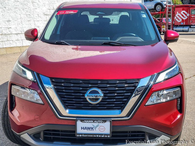 2021 Nissan Rogue SV photo 4