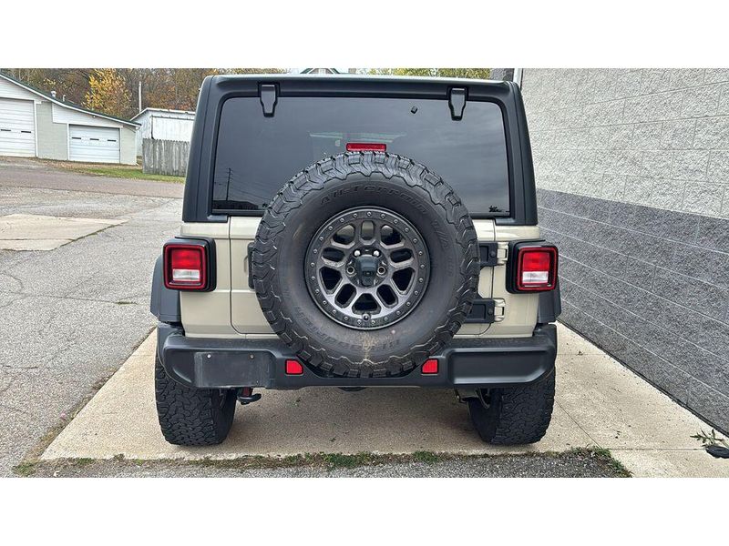 Used 2022 Jeep Wrangler Unlimited WillysImage 4