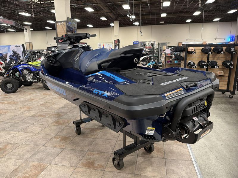 New 2025 Sea Doo GTX 230 (SOUND SYSTEM) Image 15