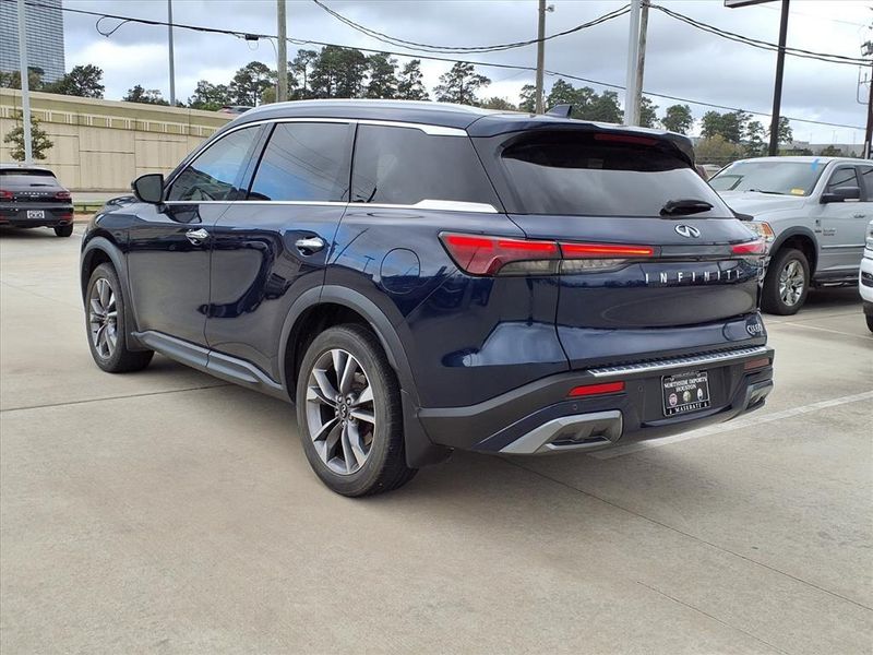 Used 2022 INFINITI QX60 LuxeImage 9