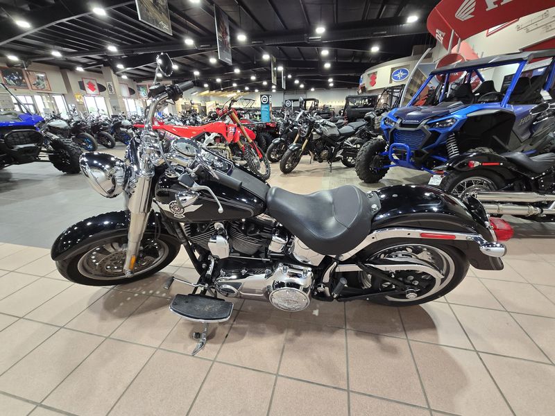 2016 HARLEY SOFTAIL FATBOY BLACK Image 5