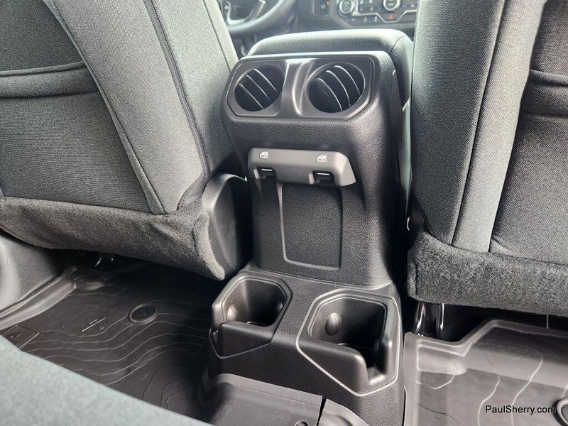 New 2025 Jeep Wrangler 4-door WillysImage 46