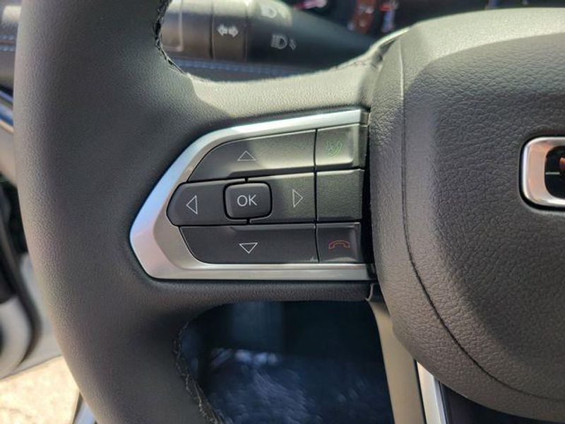 New 2026 Jeep Compass Latitude Altitude 4x4