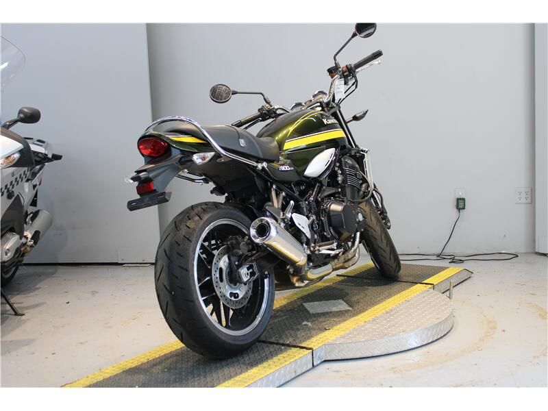 Used 2021 Kawasaki Z900RS Image 4