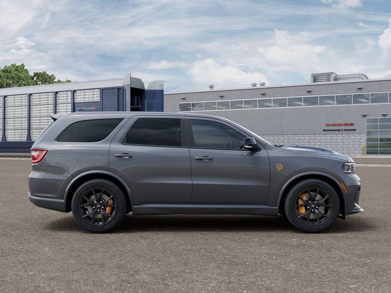 New 2026 Dodge Durango SRT JailbreakImage 12