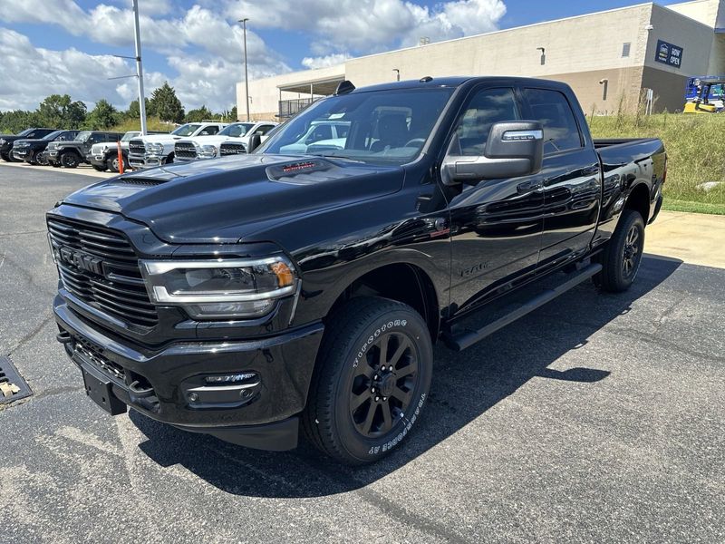 2024 RAM 3500 Laramie Crew Cab 4x4 6