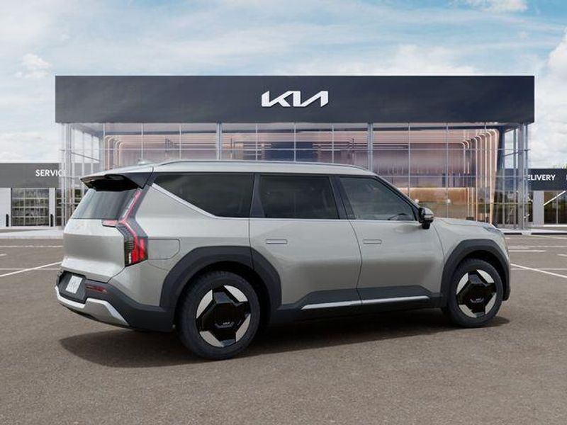 New 2026 Kia EV9 WindImage 7