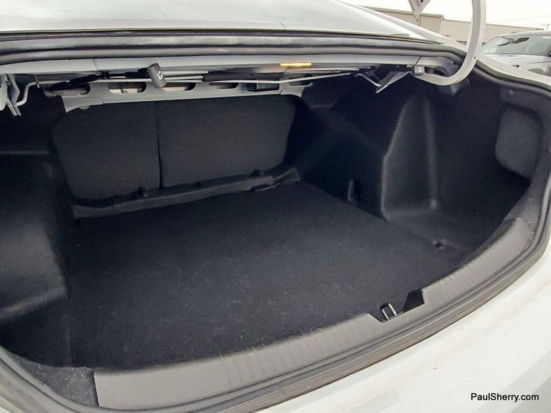 Used 2024 Chevrolet Malibu LSImage 10