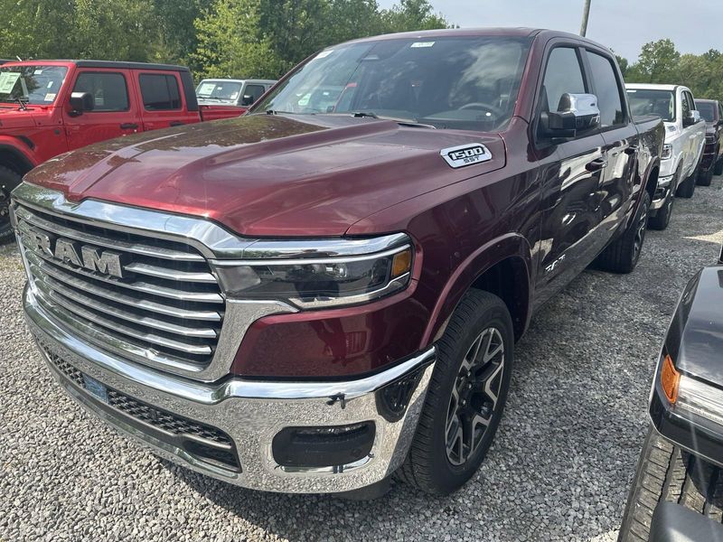 2025 RAM 1500 Laramie Crew Cab 4x4 5