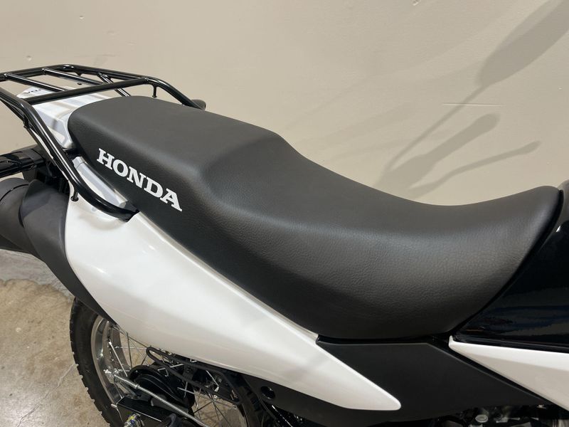 New 2025 Honda XR150L Image 11