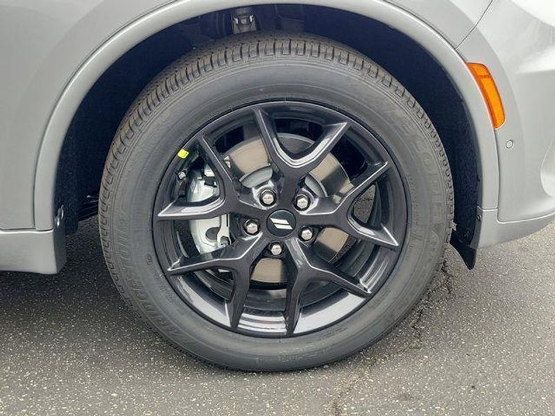 New 2026 Dodge Durango Gt Awd Hemi V8