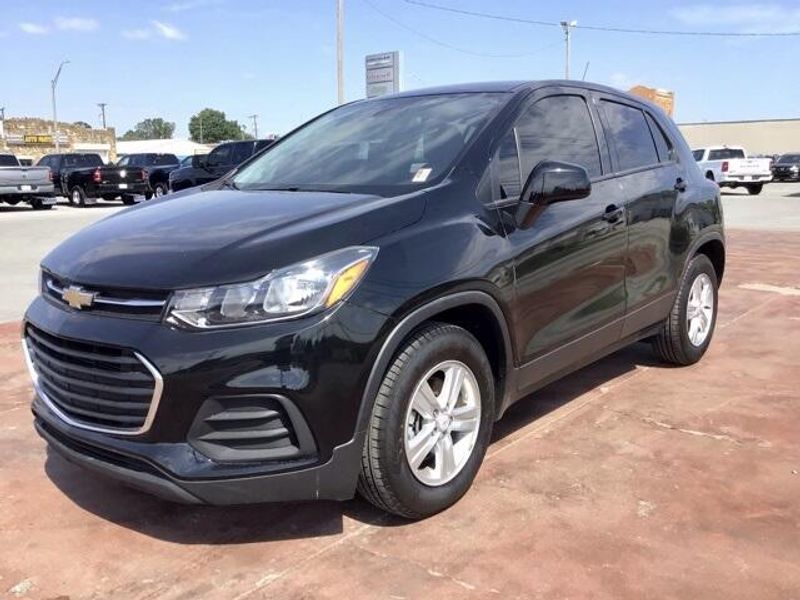 Used 2021 Chevrolet Trax LSImage 1