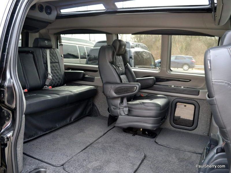 2021 Chevrolet Express 2500 Cargo photo 9