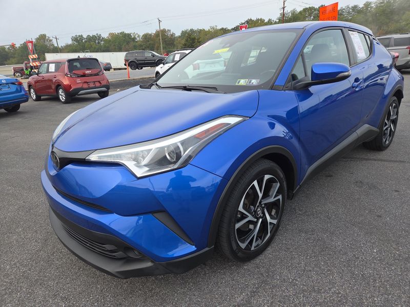 2018 Toyota C-HR XLE photo 7