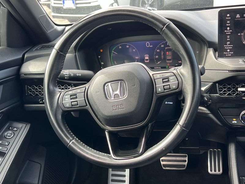 Used 2023 Honda Accord Hybrid SportImage 6
